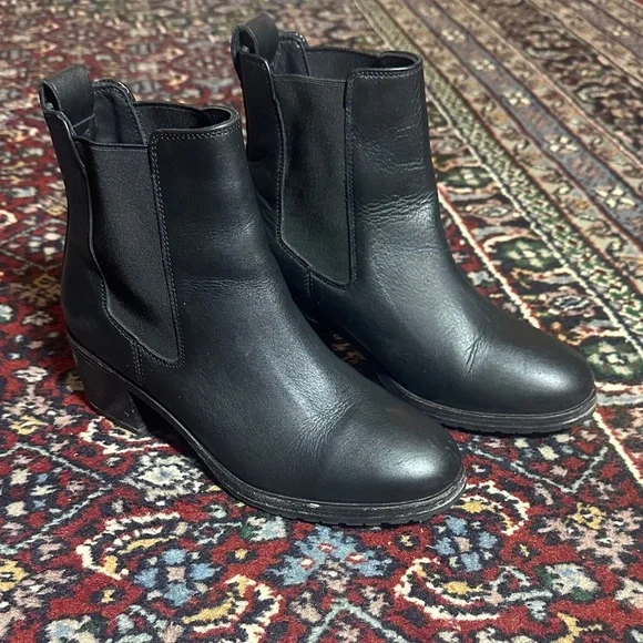 Nisolo Ana Go-To Chelsea Boot Black Size 7 - Picture 2 of 9